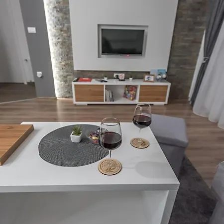 Lejlighed Jasen - апартман јасен